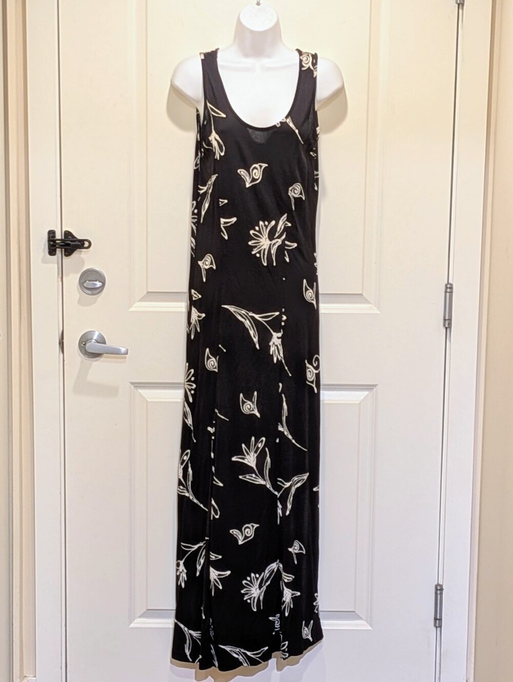 EUC 90s Frapp S Vintage Black Tank Maxi Dress with Minimalist Floral Print